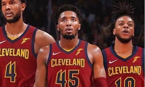 nba新赛季什么时候开幕_nba新赛季开打了吗